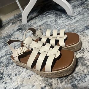 AE SHOES